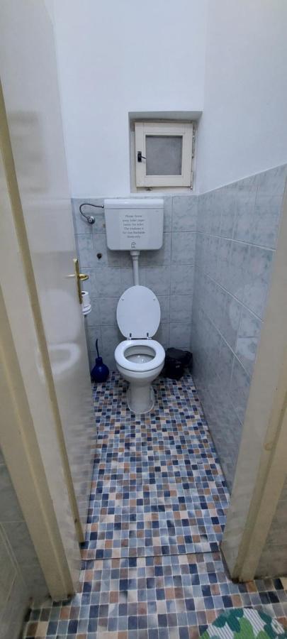 Belgrade Backpackers Home Bagian luar foto