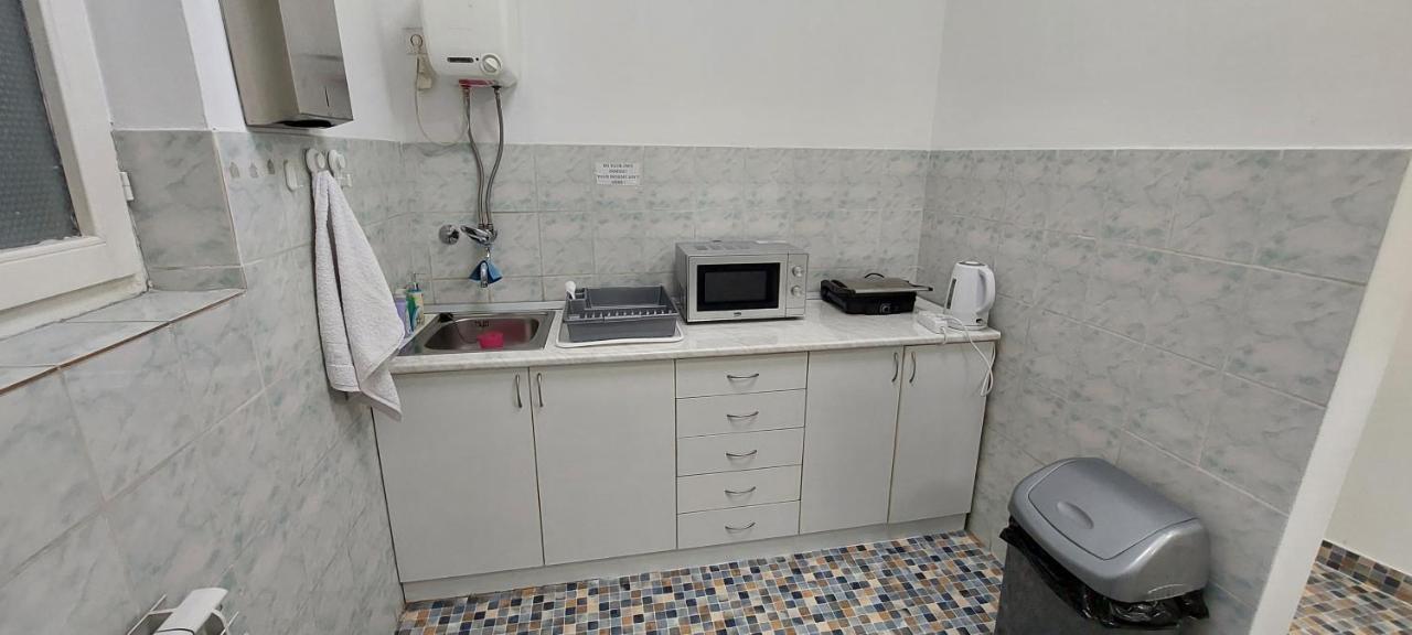 Belgrade Backpackers Home Bagian luar foto