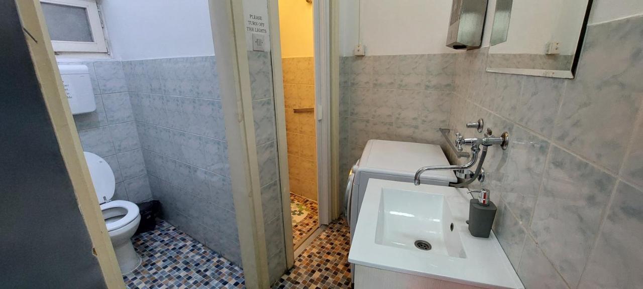 Belgrade Backpackers Home Bagian luar foto